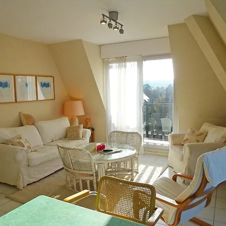 Apartment Sevigne.3 *